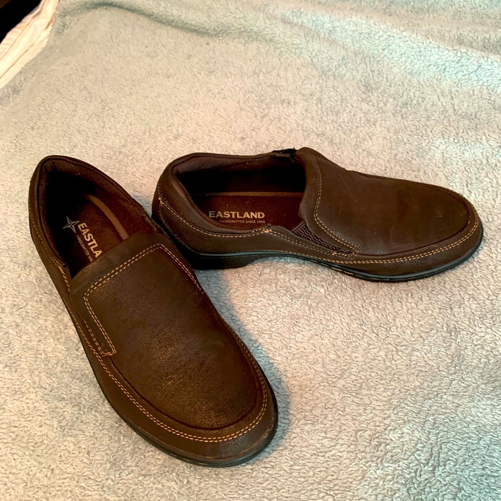 Eastland Leather slip inside